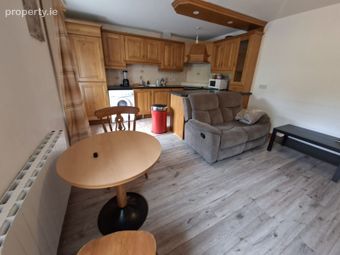32 River Walk, Crossmolina, Crossmolina, Co. Mayo - Image 3