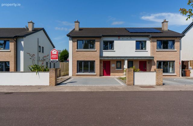 3 Ard Na Laoi, Clash Road, Little Island, Co. Cork - Click to view photos