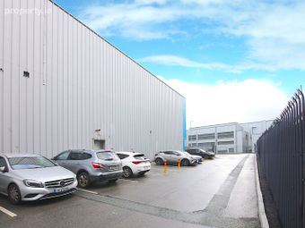 Unit 4, The Business Centre, Kilshane Avenue, Northwest Business Park, Ballycoolin, Dublin 15 - Image 4