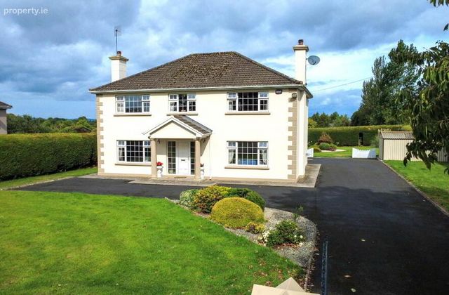 Garrienderk, Kilmallock, Co. Limerick, Kilmallock, Co. Limerick - Click to view photos