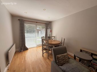 12 Castle Court, Clancy's Strand, Thomondgate, Co. Limerick - Image 4