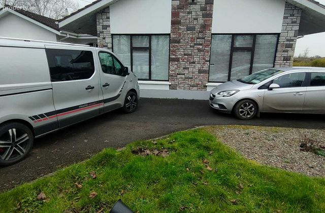 Clonsingle, Newport, Co. Tipperary - Click to view photos