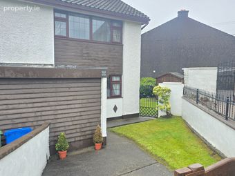 13 Father Meehan Place, Castlebar, Castlebar, Co. Mayo