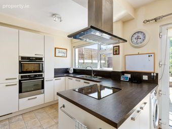 16 St Assams Road West, Raheny, Dublin 5, Raheny, Dublin 5 - Image 4