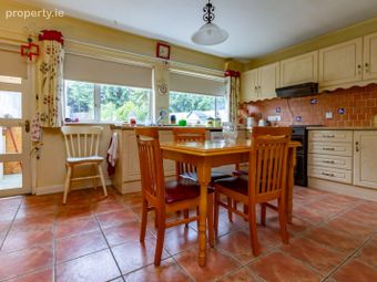 126 Walkinstown Avenue, Dublin 12, Walkinstown, Dublin 12 - Image 5