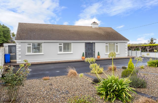 Bothar An Chillin, Carraroe, Connemara, Co.galway, Carraroe, Co. Galway - Click to view photos