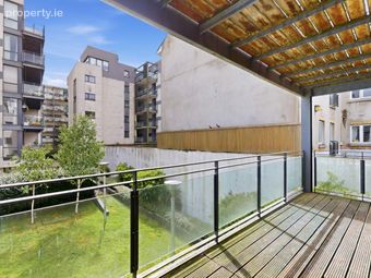 Apartment 12, Block C, Mellowes Quay, Dublin 8 - Image 3