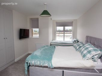 4 Castle House, The Quay, Dungarvan, Dungarvan, Co. Waterford - Image 4