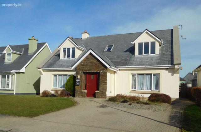 15 Sl&iacute; Na Sp&eacute;ire, Clieveragh, Listowel, Co. Kerry - Click to view photos