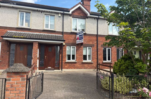 2 College Court, Nicholas Street, Dundalk, Co. Louth - Click to view photos