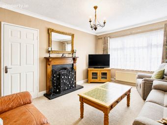 18 Ashfield Grove, Mulhuddart, Dublin 15, Co. Dublin, Mulhuddart, Dublin 15 - Image 4