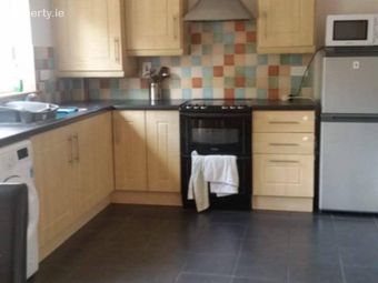 33 The Crescent, Fairfield Park, Waterford, Waterford City Centre, Co. Waterford - Image 2