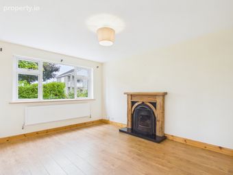 17 Willowmere Drive, Thurles, Co. Tipperary, Thurles, Co. Tipperary - Image 3