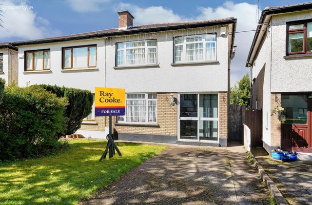 69 St Johns Park East, Clondalkin, Dublin 22, Clondalkin, Dublin 22 - Click to view photos