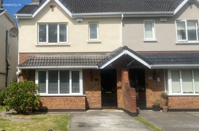 13 Woodscape, Finnstown Priory, Lucan, Co. Dublin - Click to view photos