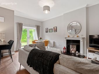 65 Parklands Court, Dublin 24, Ballycullen, Dublin 24 - Image 3