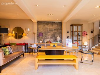 4 Shaws Lane, Ballsbridge, Dublin 4 - Image 4