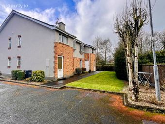 16 Bridge Court, Bridge Street, Ballinasloe, Co. Galway - Image 2