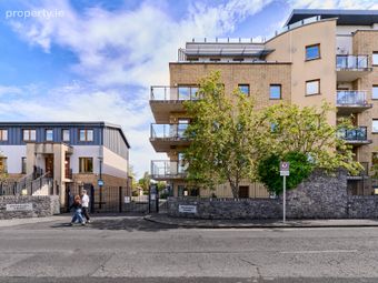15 Bradogue Court, Annamoe Road, Dublin 7, Co. Dublin, North Circular Road, Dublin 7 - Image 2