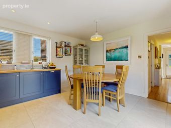 11 Fernleigh Grange, Carpenterstown, Dublin 15 - Image 3