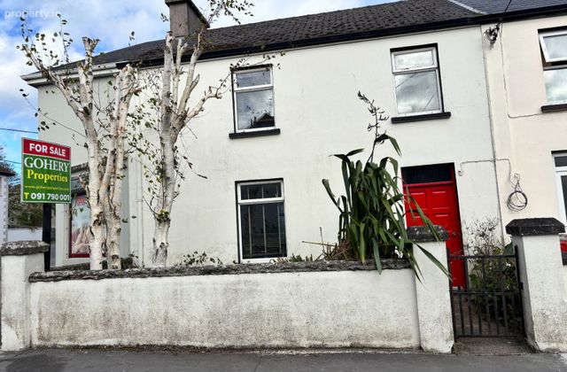 17 Presentation Road, Galway City Centre, Co. Galway - Click to view photos