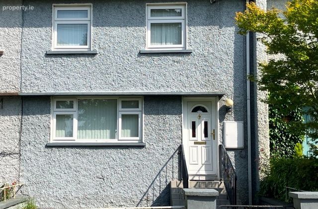 74 Teffia Park, Dublin Road, Longford Town, Co. Longford - Click to view photos