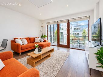 Block E, 231 Castleforbes Square, IFSC, Dublin 1 - Image 2