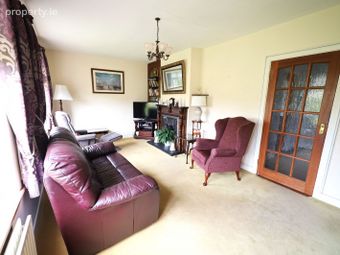 15 Hillcrest, Kilmoney Road Upper, Carrigaline, Co. Cork - Image 5