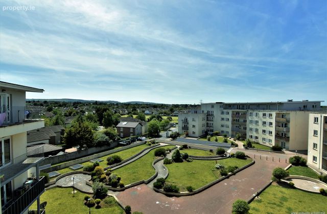 Apartment 76, Block B, &Aacute;ras Na Cluaine, Clondalkin, Dublin 22 - Click to view photos