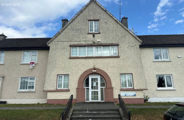 Rochfortbridge Health Centre, 81 Derrygreenagh Park, Rochfortbridge, Rochfortbridge, Co. Westmeath - Click to view photos