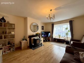 16 Abbey Vale, Ballyhaunis, Co. Mayo - Image 3