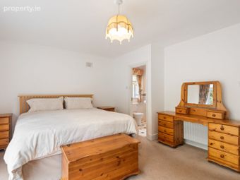 7 Lishandra Manor, Ardclough, Co Kildare, Straffan, Co. Kildare - Image 3