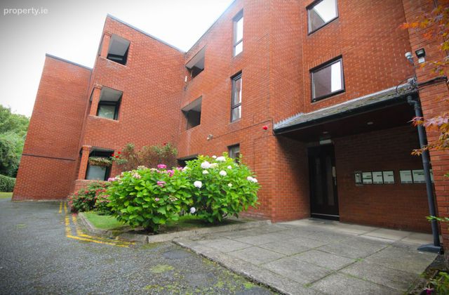 Apartment 10, The Laurels, Main Street, Dublin 14 - Click to view photos