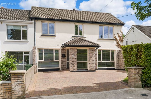 40 Sweetbriar Lane, Dublin 14, Goatstown, Dublin 14 - Click to view photos