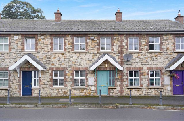 2 Old Court, Drumconrath, Drumconrath, Co. Meath - Click to view photos