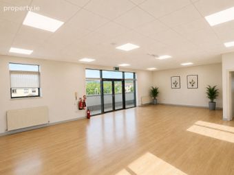 Unit 10, The Charlesland Centre, Charlesland, Greystones, Co. Wicklow - Image 4