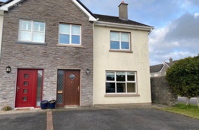 Danesfort Court, Loughrea, Co. Galway, Loughrea, Co. Galway - Click to view photos