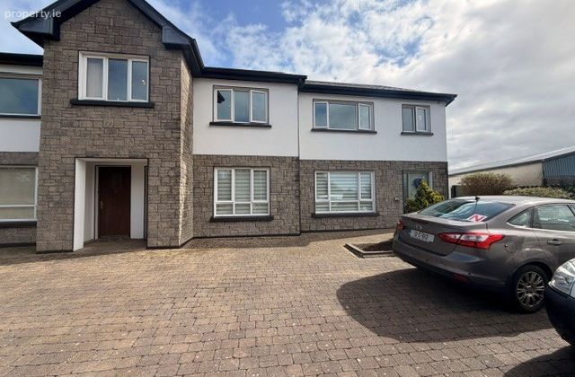 38 Abbey Glen, Knockaunglass, Athenry, Co. Galway, Athenry, Co. Galway - Click to view photos