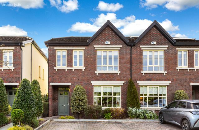 15 Bracken Park Drive, Castleknock, Dublin 15, Castleknock, Dublin 15 - Click to view photos