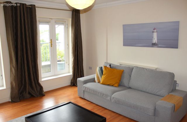 83 Bantry Square, Waterville, Dublin 15 - Click to view photos