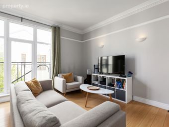 139 The Wintergarden, Pearse Street, Dublin 2, Dublin 2 - Image 3