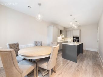 4 The Court, Hazelbrook Square, Dublin 14, Dublin 14 - Image 4