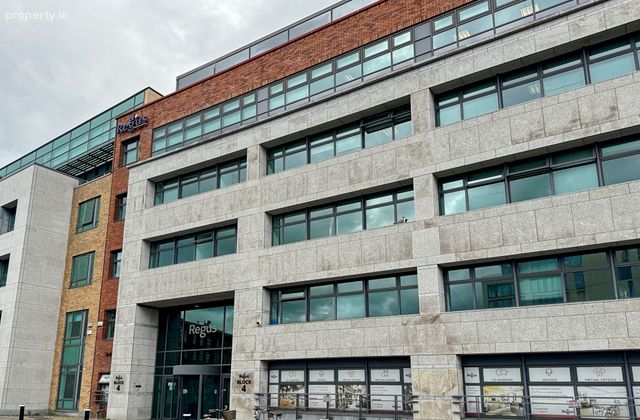 Dublin, 2 Harcourt, Block 4, Harcourt Road, Dublin 2, Dublin 2 - Click to view photos