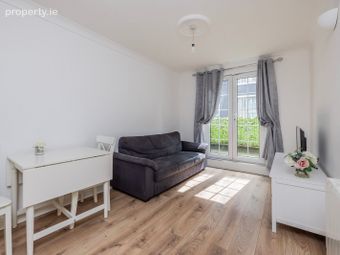 Apartment 4, Aston Abbey, 10 Aston Quay, Temple Bar, Dublin 2 - Image 5