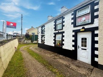 3 Castle Row, Main St, Dungloe, Co. Donegal, Dungloe, Co. Donegal