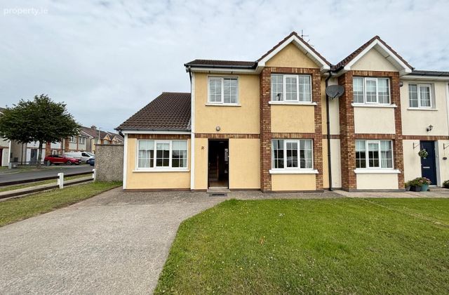 21 Holly Walk, Templars Hall, Waterford City Centre, Co. Waterford - Click to view photos