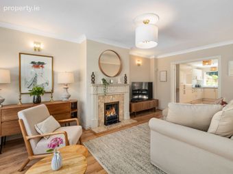 8 Hillcrest, Templeogue, Dublin 6w - Image 3