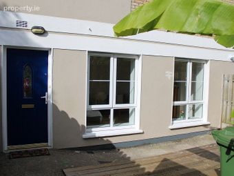 12 Park Boulevard, Dublin 15, Tyrrelstown, Dublin 15 - Image 2