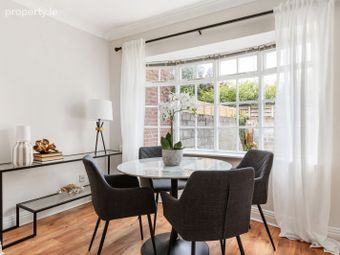 6 Camberley Elms, Churchtown, Dublin 14 - Image 5