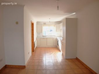 4 Bride Street, Loughrea, Co. Galway - Image 4